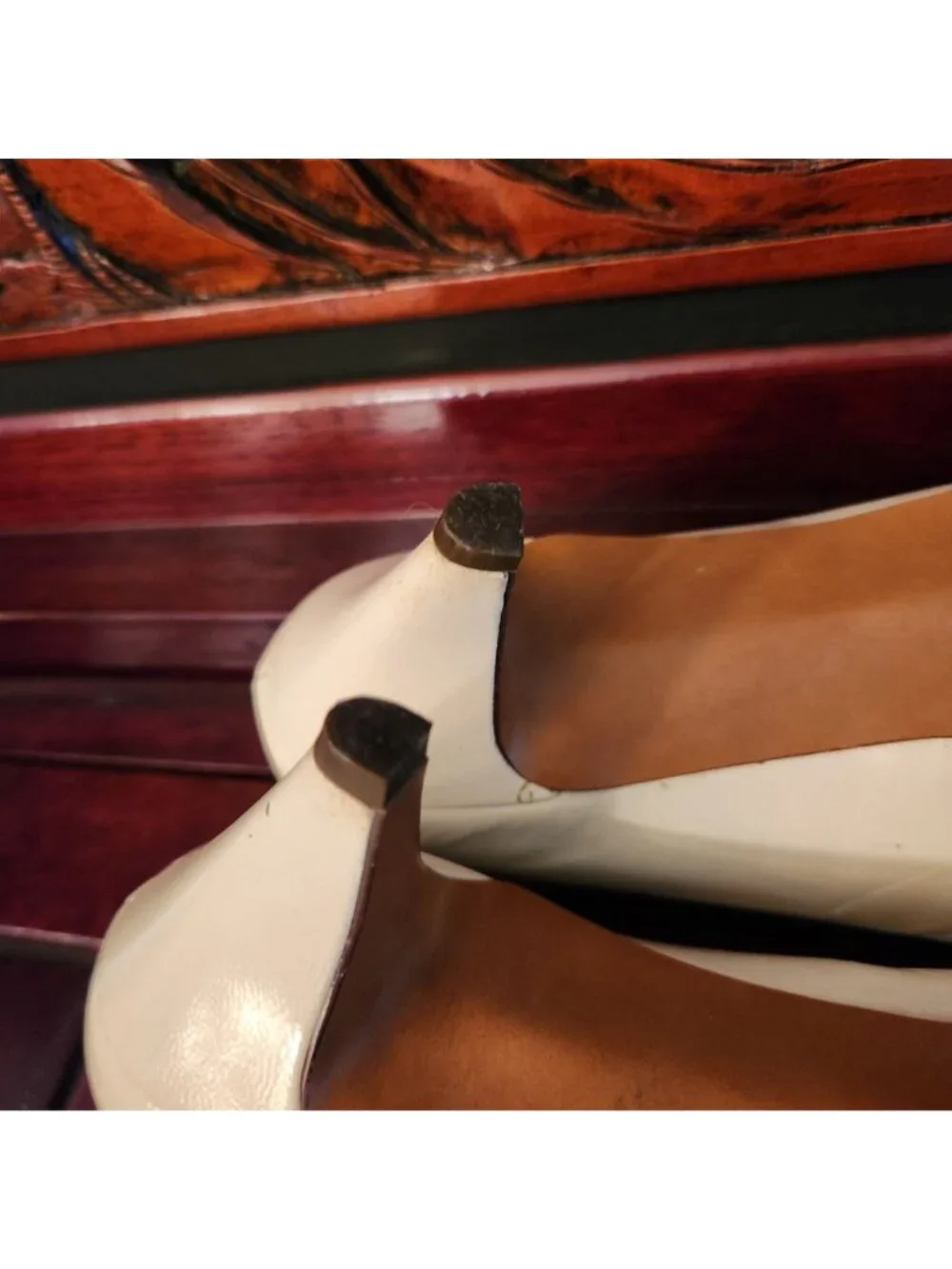 Vintage Joyce Heels Ivory Leather Pointed Toe Pumps With Gold Accent Size 8